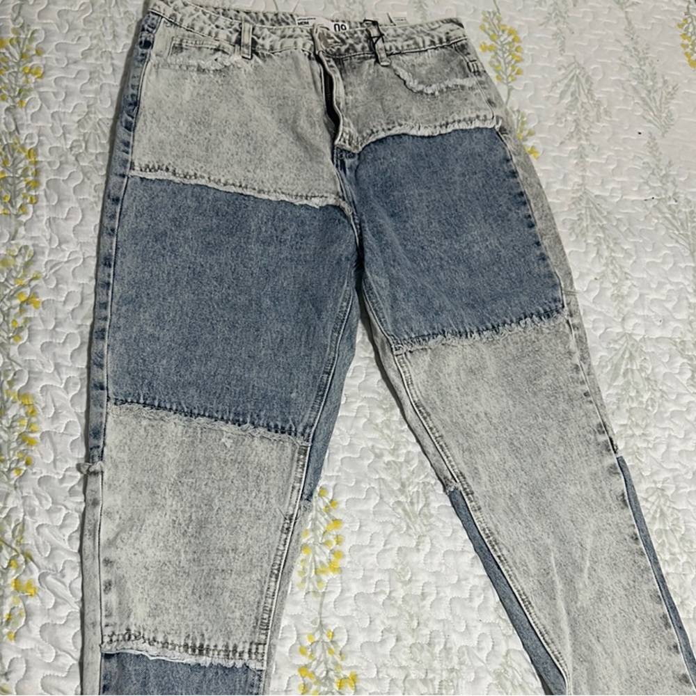 NEVER WORN! Patchwork Denim Mom Jeans (Size 9)